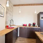 Apartamento La Comedie De - *