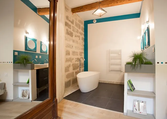 Apartamento La Comedie De - *