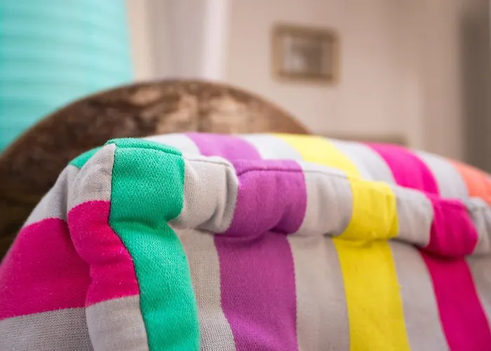 La Comedie De - Apartamento